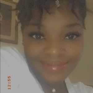 Meet your Posher, Whitney